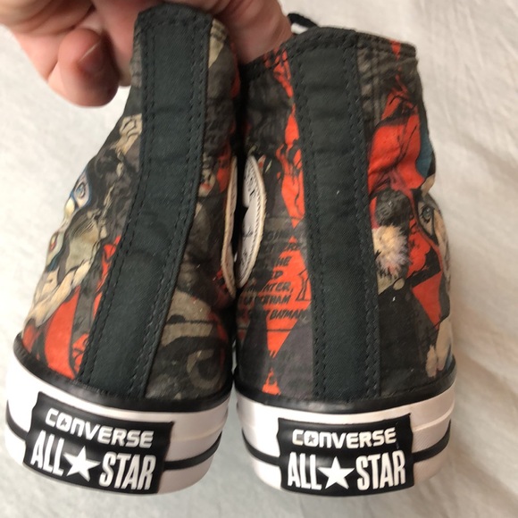 Harley Quinn DC x Converse Chuck Taylor size 7 Women’s - Picture 14 of 17